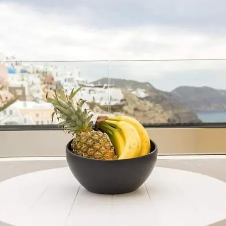 度假居 La Petite In -volcano View 伊亚